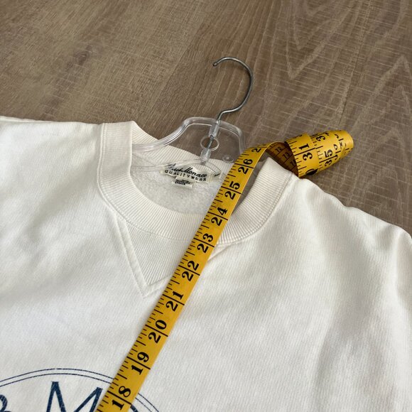 Vintage 90s Club Monaco Crest Sweatshirt - Picture 12 of 13